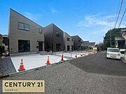 見通しの良い道路で、車の運転も安心です！