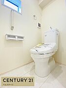 同仕様　トイレは1階と2階にございます！