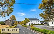 見通しの良い道路で、車の運転も安心です！