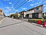その他：ゆとりある前面道路！車の出し入れもしやすく毎日のお買物や通勤にも便利な立地！駐車もしやすいです！