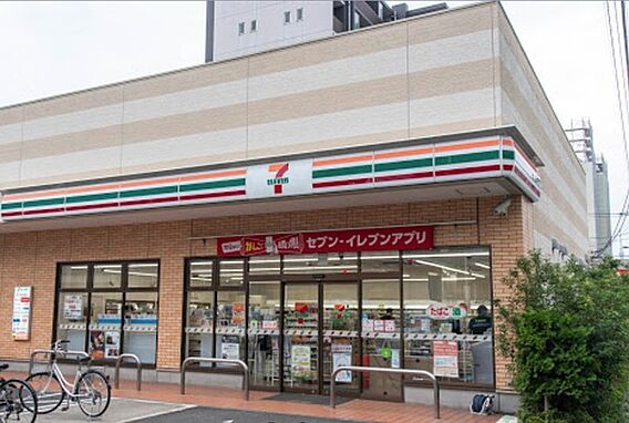 セブンイレブン...