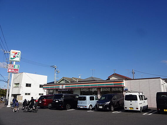 セブン・イレブ...
