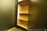 ☆★　靴はシューズBOXに収納しましょう♪　★☆