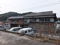 福岡県中間市深坂1丁目9-19：物件画像