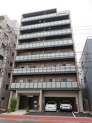 外から見た様子...