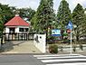 周辺：西鎌倉幼稚園まで674m、園舎裏にある木々に囲まれた自然があふれる風の子広場があります。月に1回茶道指導があります。