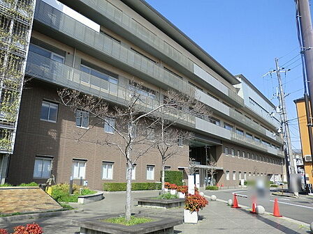 京都市右京区役所まで1114m