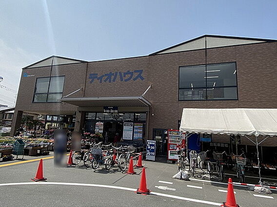 ディオハウス西...