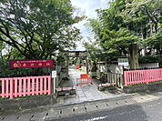 車折神社まで220m