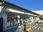 ファミリーマート妙心寺駅前店まで763m