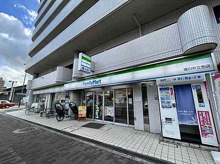 ファミリーマート堀川中立売店まで376m