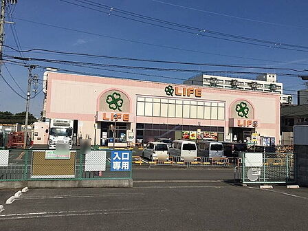ライフ西京極店まで171m