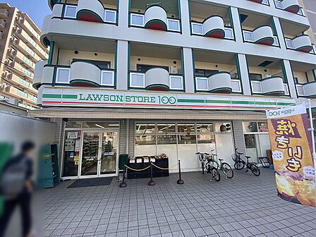 ローソンストア100壬生辻町店まで222m