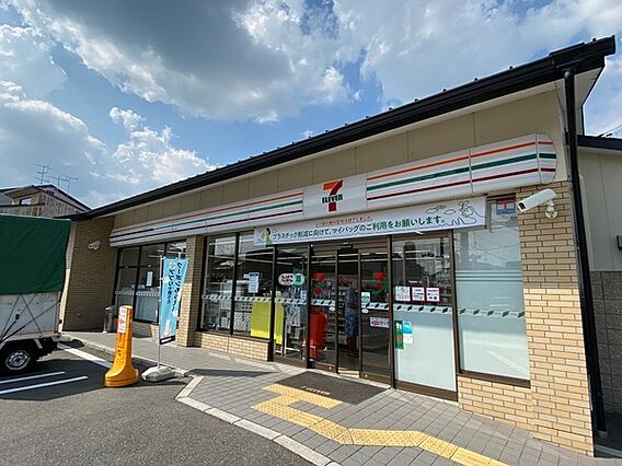 セブンイレブン...