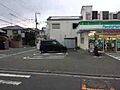 ファミリーマー...