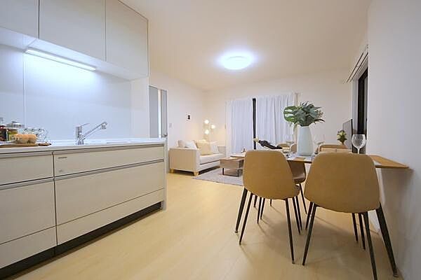 リビング/ダイニング