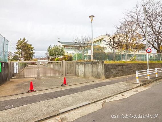 町田市立鶴間小...