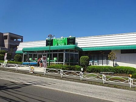 フードワン座間店まで70m