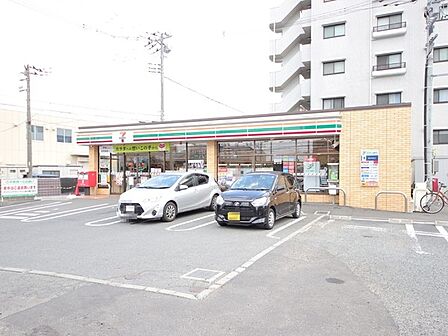 セブンイレブン大和下鶴間2丁目店まで230m