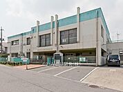 酒井根保育園まで1100m