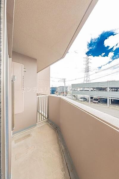 バルコニーを拡大表示