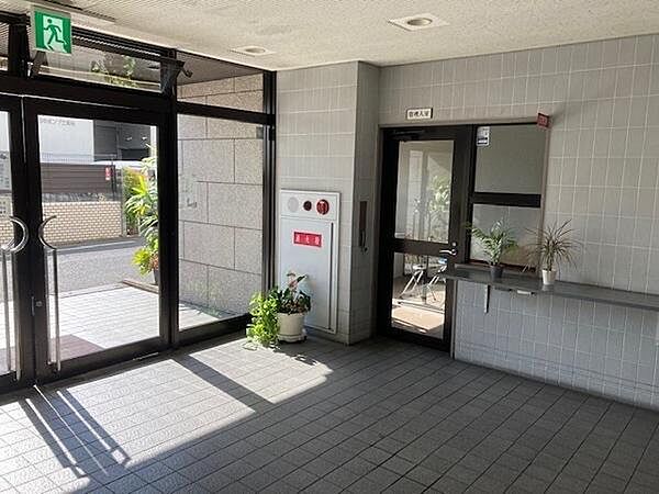 エントランスを拡大表示