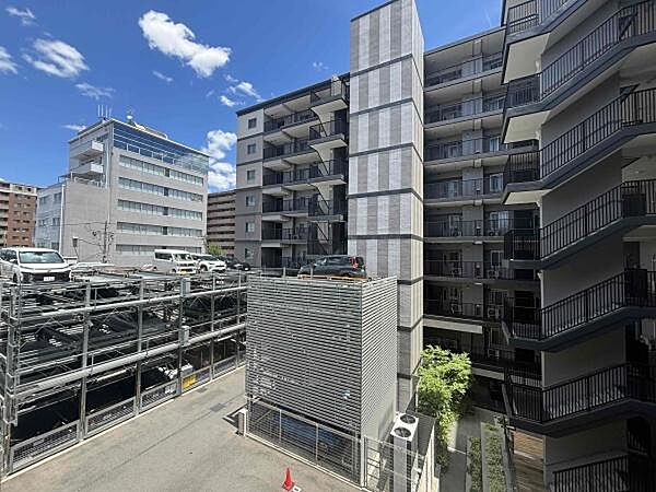駐車場を拡大表示