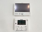 上：太陽光の電源　下：給湯器の電源
