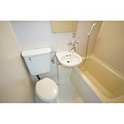 ※参考までに別のお部屋の写真を添付しております