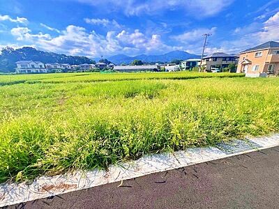 外観：小田急線「秦野」駅【徒歩20分】