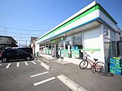 ファミリーマート厚木金田店まで569m