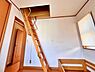 収納：便利な小屋裏収納付き