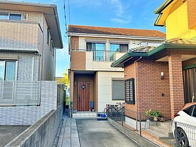 外観:居住中につき内見予約をお願いします 外観:居住中につき内見予約をお願いします
