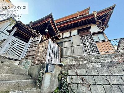 外観:ご内見が可能です。連絡いただければ、ご見学ができますのでお気軽にお問い合わせください。ご要望にあわせて、希望のお家を必ず探します! 外観:ご内見が可能です。連絡いただければ、ご見学ができますのでお気軽にお問い合わせください。ご要望にあわせて、希望のお家を必ず探します!
