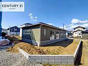 平屋ならではの暮らしやすさが魅力。家事動線も良好で、毎日の家事や移動もスムーズに行えます。