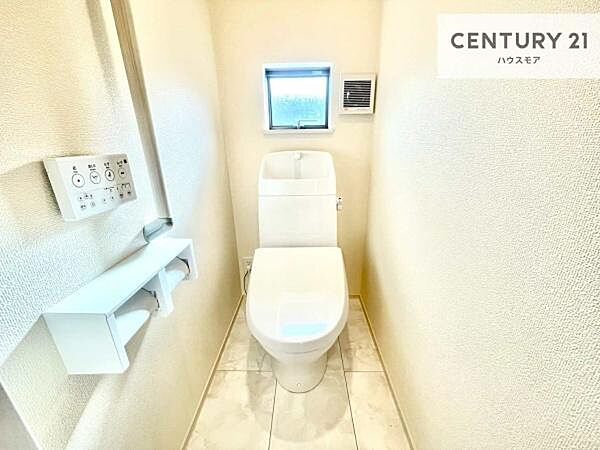 トイレを拡大表示