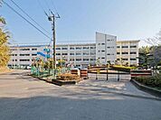 我孫子市立湖北中学校まで2100m