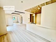 心地良いリビングは家族が自然と集まります。家族団欒の時間が増えそうです。ご家族と、より一層充実した時間を過ごせそうですね。