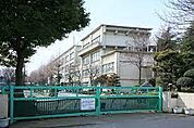 柏市立柏第八小学校まで240m