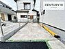 その他：前面道路6ｍ！陽当り良好な立地です。車庫入れが苦手な方も安心ですね。
