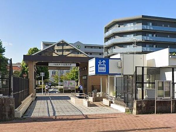 周辺を拡大表示