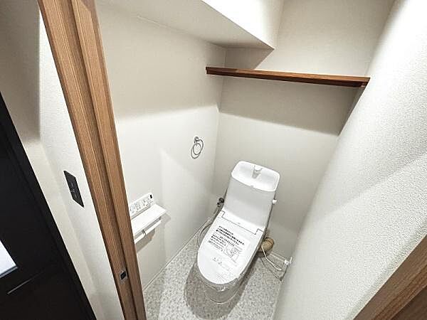トイレを拡大表示