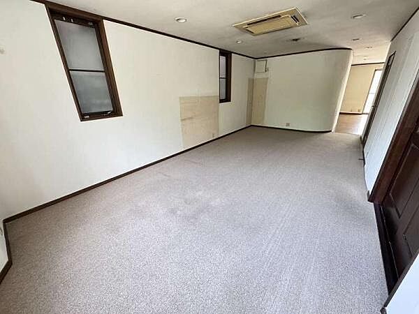 リビング/ダイニングを拡大表示