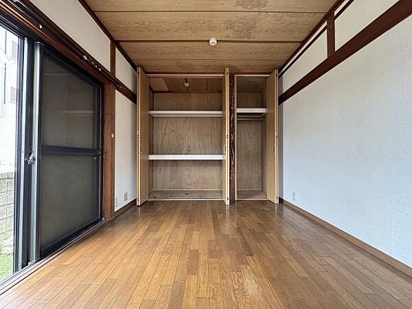 洋室を拡大表示