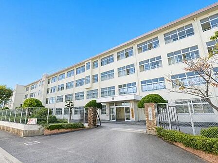 福岡市立下山門小学校まで180m、下山門小学校