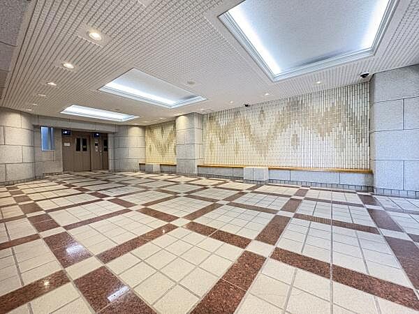 エントランスを拡大表示