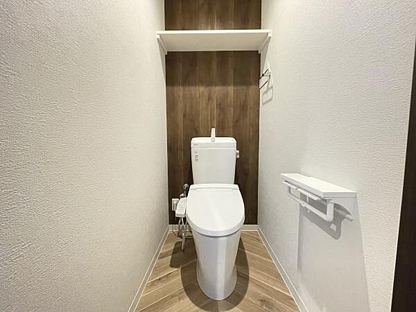 トイレを拡大表示