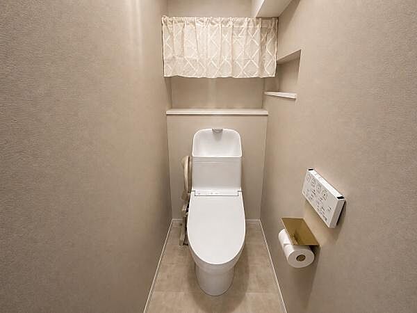 トイレを拡大表示