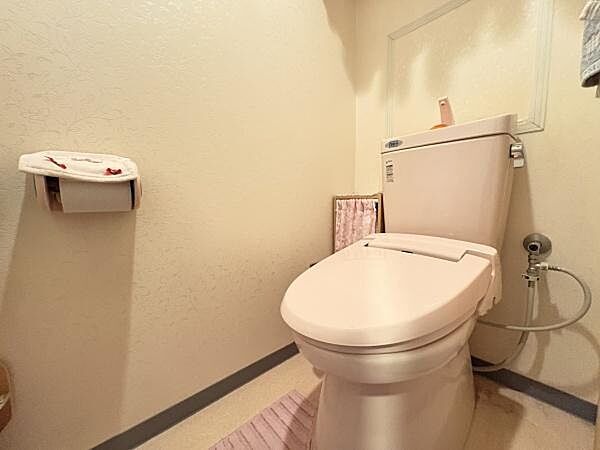 トイレを拡大表示
