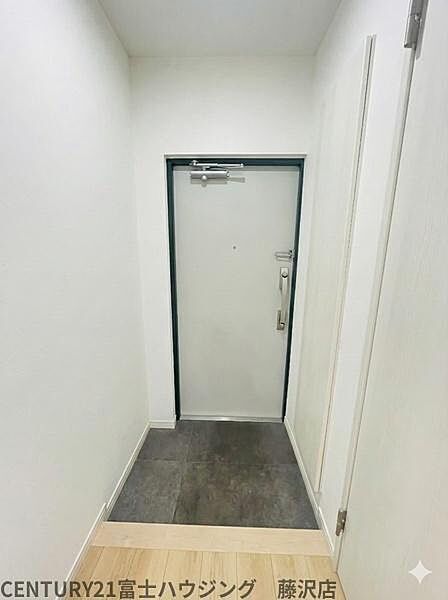 玄関を拡大表示